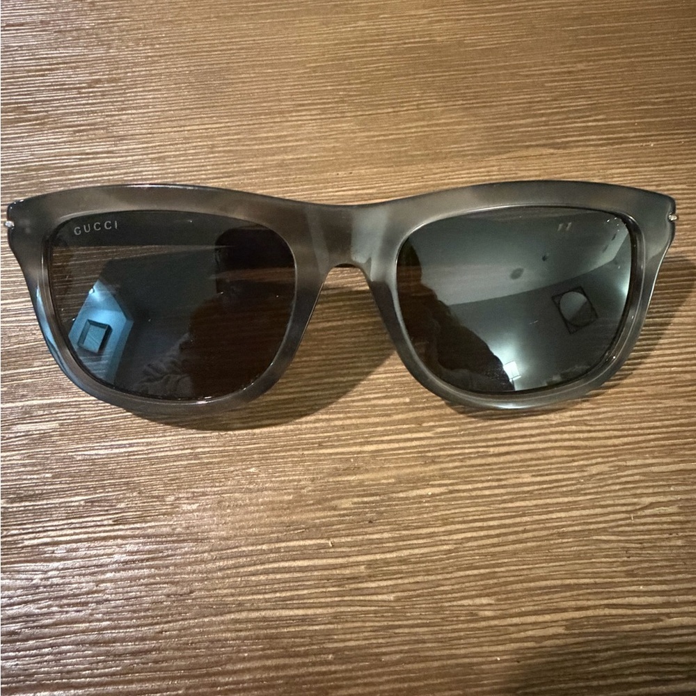 Gucci GG1444S Sunglasses Made in Italy Quiet Luxury Minimalist - Picture 2 of 8